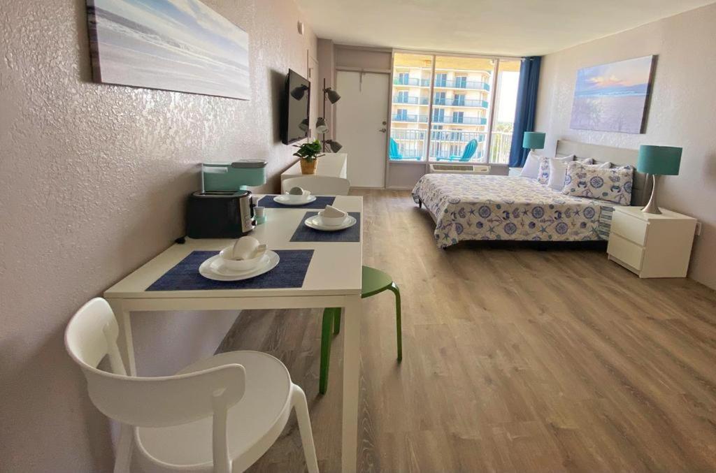 Castaways Resort Studios 代托纳海滩 外观 照片